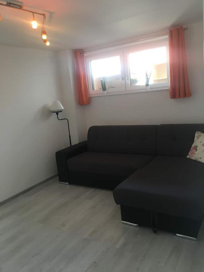 Moderne Wohnung Mit 74 M² Wohnflaeche Frauenhofen 外观 照片